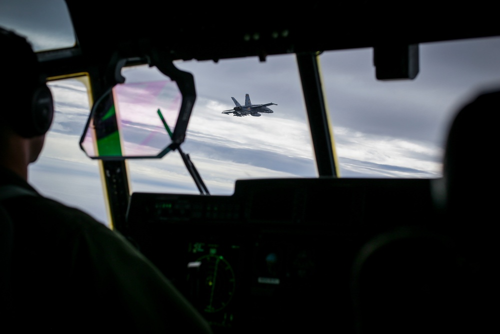 Raiders and Rattlers: VMGR-352 conducts aerial refuel