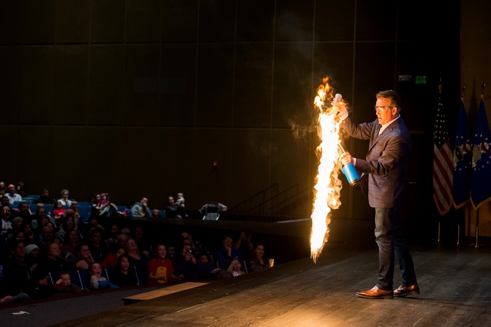 Planetarium Grand Opening with Steve Spangler
