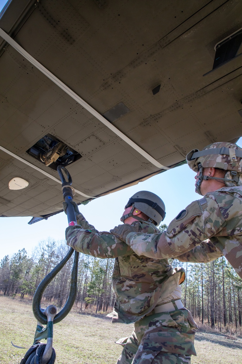 DVIDS Images Pathfinder Sling Load Operations [Image 6 of 21]