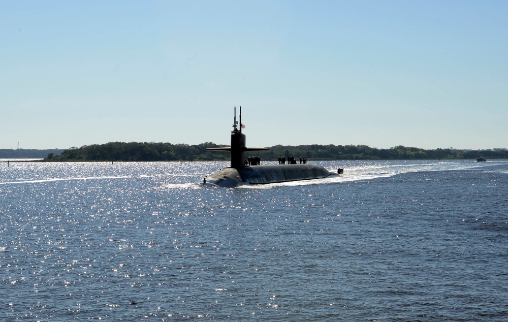 USS Rhode Island (Gold) Returns to Home Port