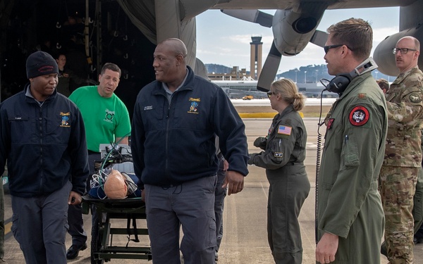 Multiple ANG units particpate in aeromedical evacuation training during PATRIOT South 19