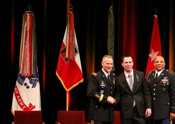 Minnesota native earns Distinguished Service Cross