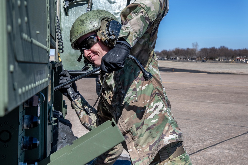 1-14th FAR, 75th FA BDE Conducts Training With U.S. Air Force At Fort Sill, OK