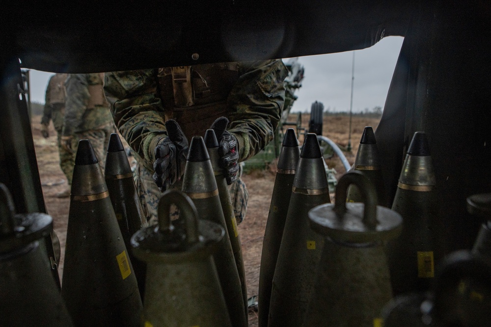 Marines Fire M777 Howitzers in Latvia During Exercise Dynamic Front 19