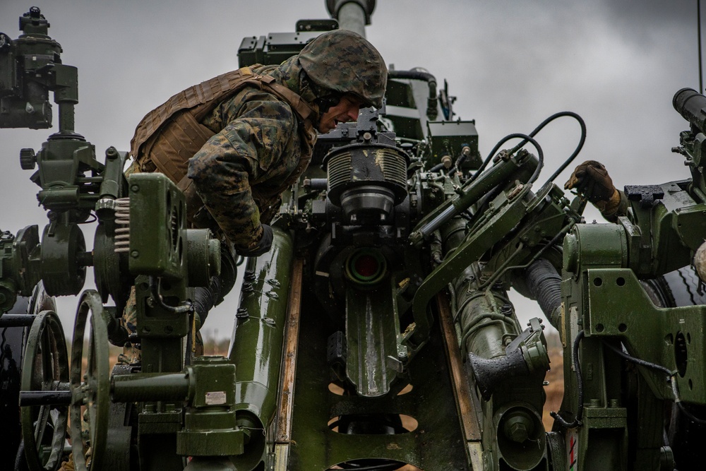 Marines Fire M777 Howitzers in Latvia During Exercise Dynamic Front 19