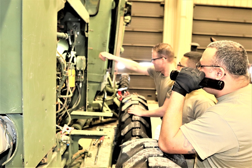 Students complete training in RTS-Maintenance 91L course at Fort McCoy