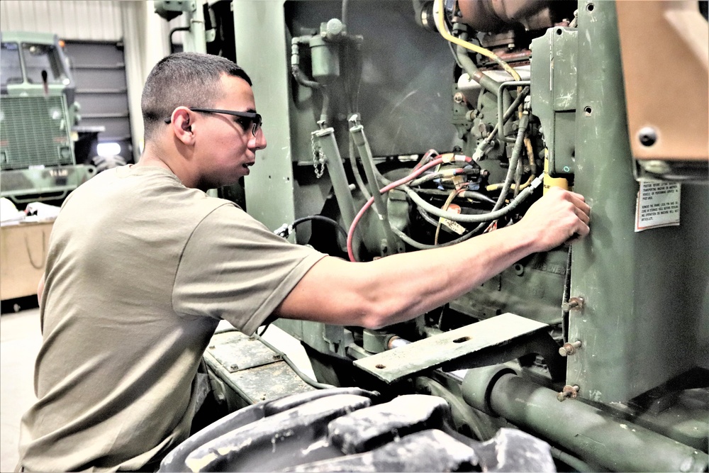 Students complete training in RTS-Maintenance 91L course at Fort McCoy