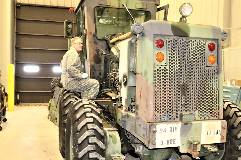 Students complete training in RTS-Maintenance 91L course at Fort McCoy