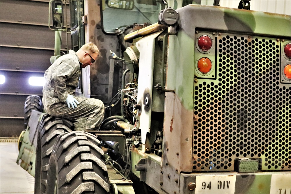 Students complete training in RTS-Maintenance 91L course at Fort McCoy