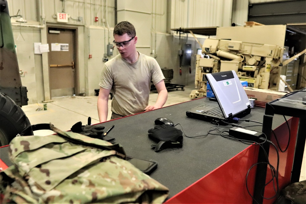 Students complete training in RTS-Maintenance 91L course at Fort McCoy