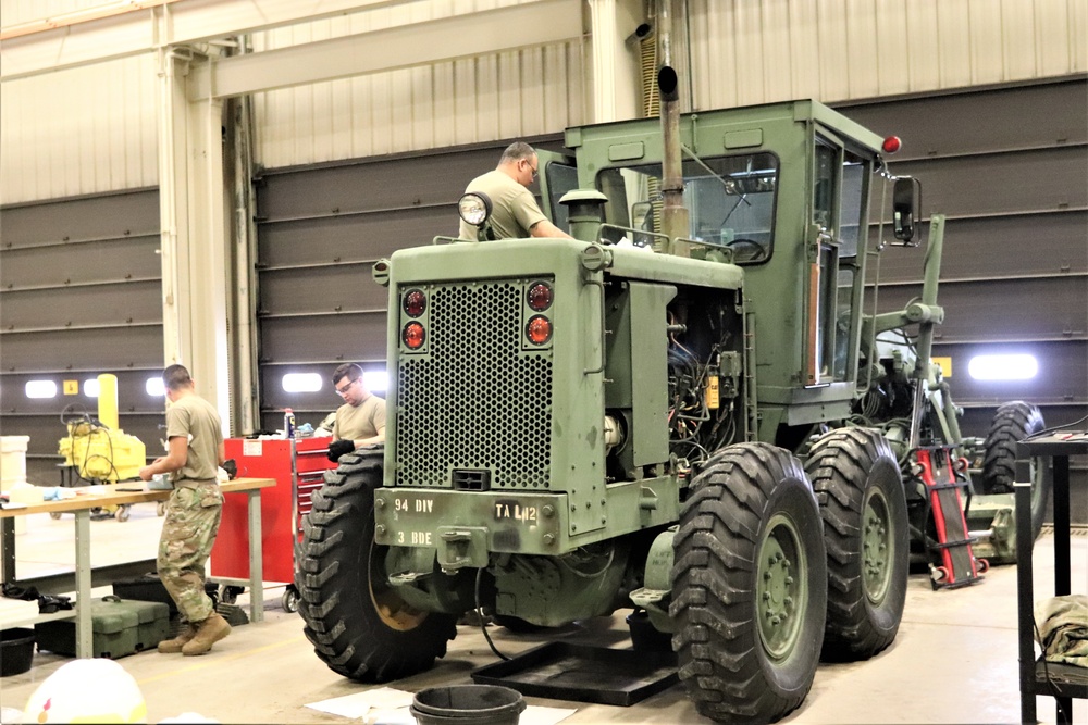 Students complete training in RTS-Maintenance 91L course at Fort McCoy