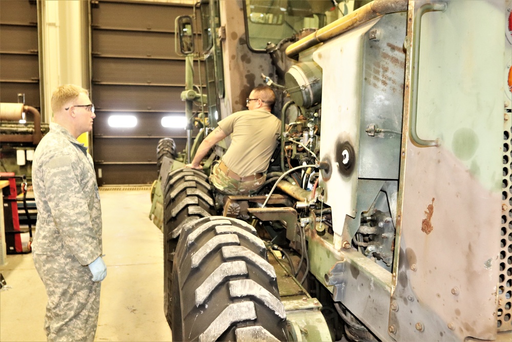 Students complete training in RTS-Maintenance 91L course at Fort McCoy