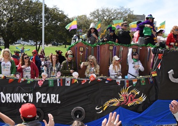 Keesler leadership, families &quot;Let The Good Times Roll&quot;