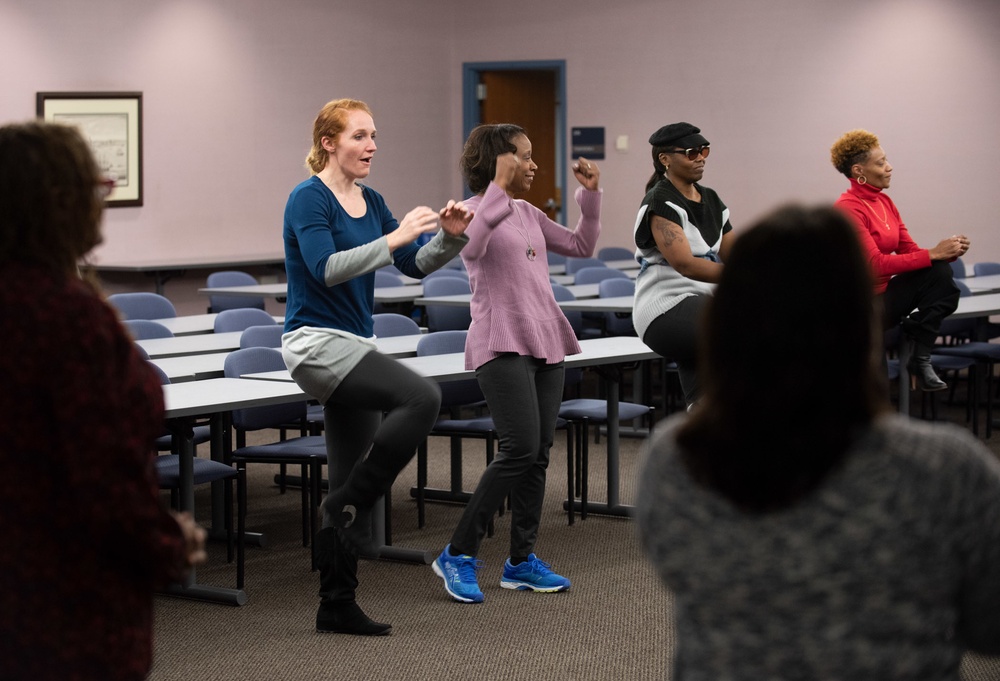 NIWC Atlantic Employees Learn Self Defense