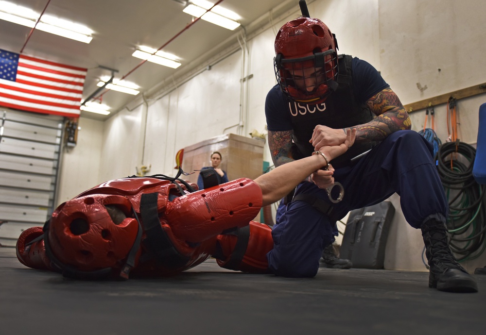 DVIDS Images Coast Guard Station Juneau hosts BTM training [Image 1