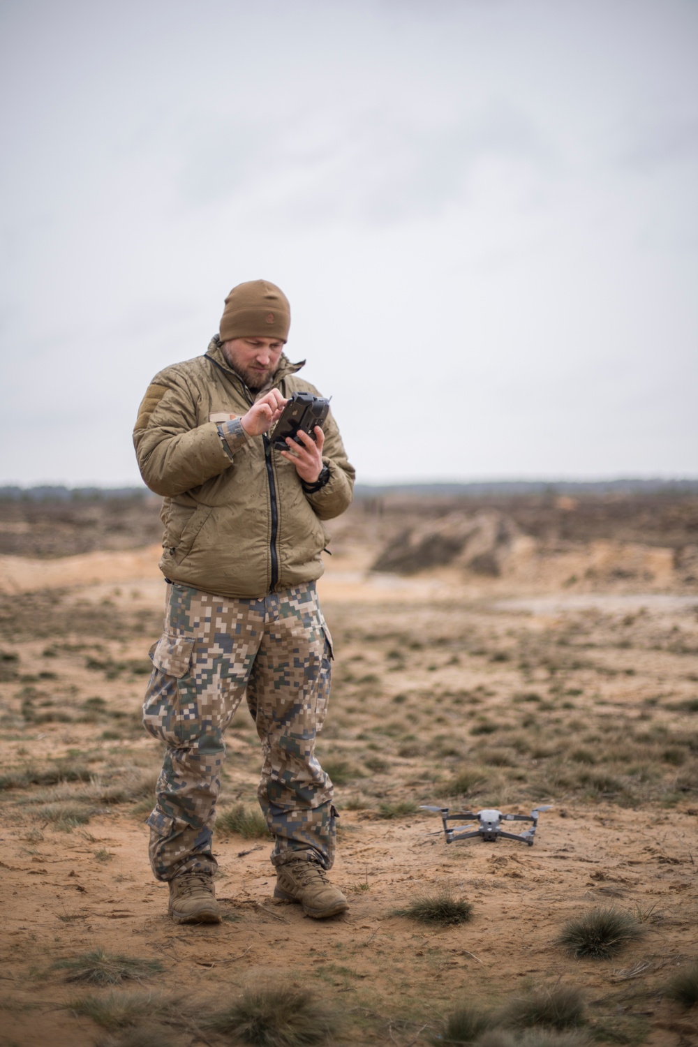 Latvia Army COMCAM and U.S. Marine COMMSTRAT photograph HIMARS shoot