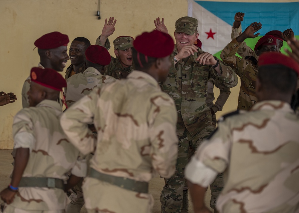 Djiboutian Rapid Intervention Battalion soldiers graduate NCO course