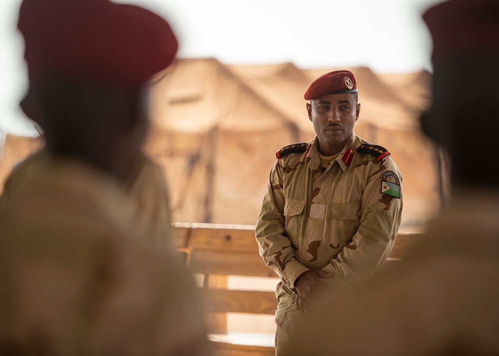 Djiboutian Rapid Intervention Battalion soldiers graduate NCO course