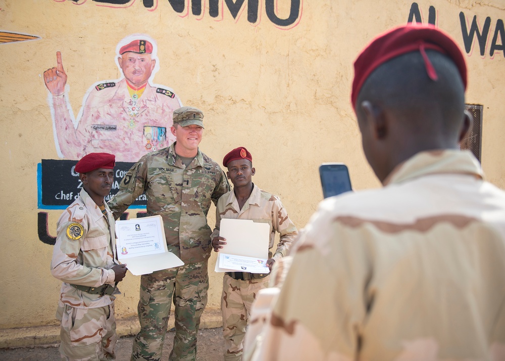 Djiboutian Rapid Intervention Battalion soldiers graduate NCO course