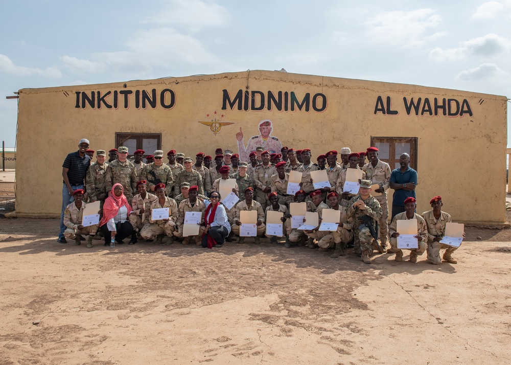 Djiboutian Rapid Intervention Battalion soldiers graduate NCO course