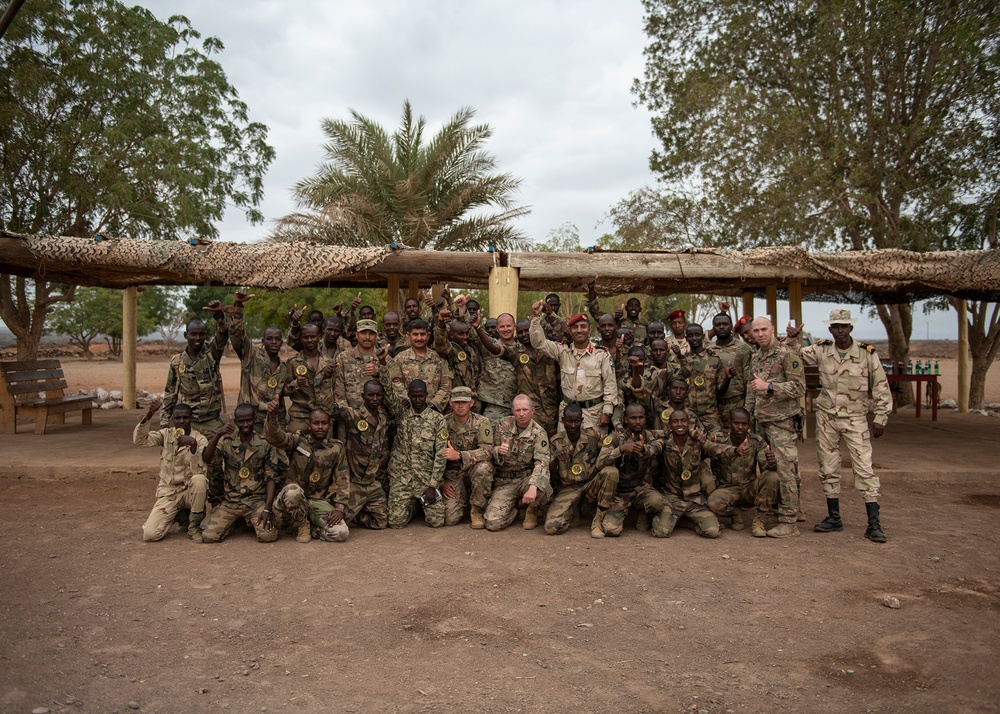 Djiboutian Rapid Intervention Battalion soldiers graduate infantry skills course