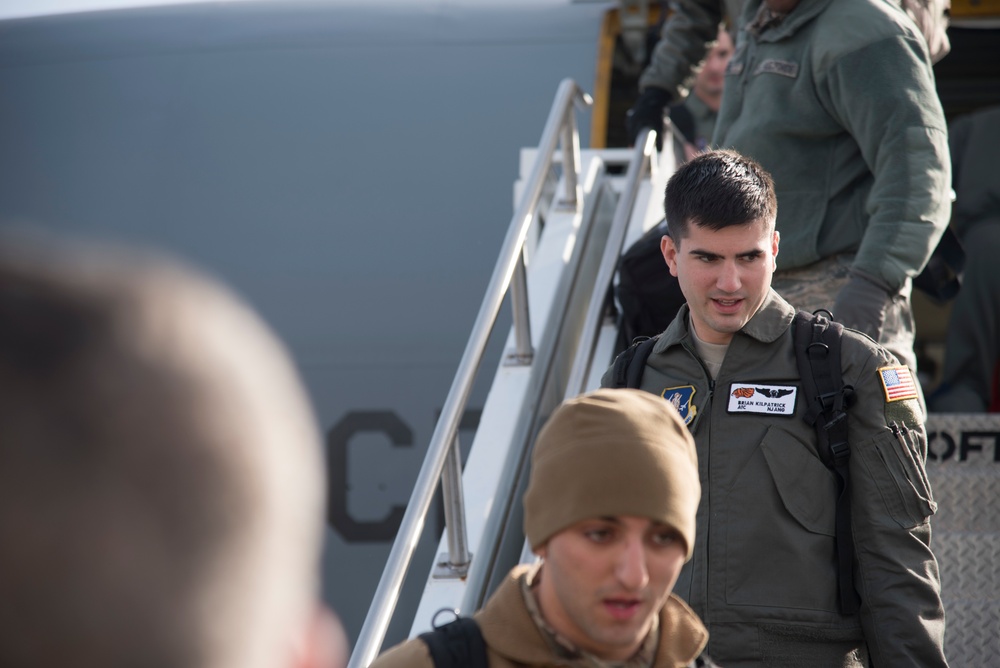 141st Air Refueling Squadron jumps into survival training