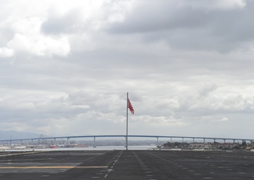 Treading the wind