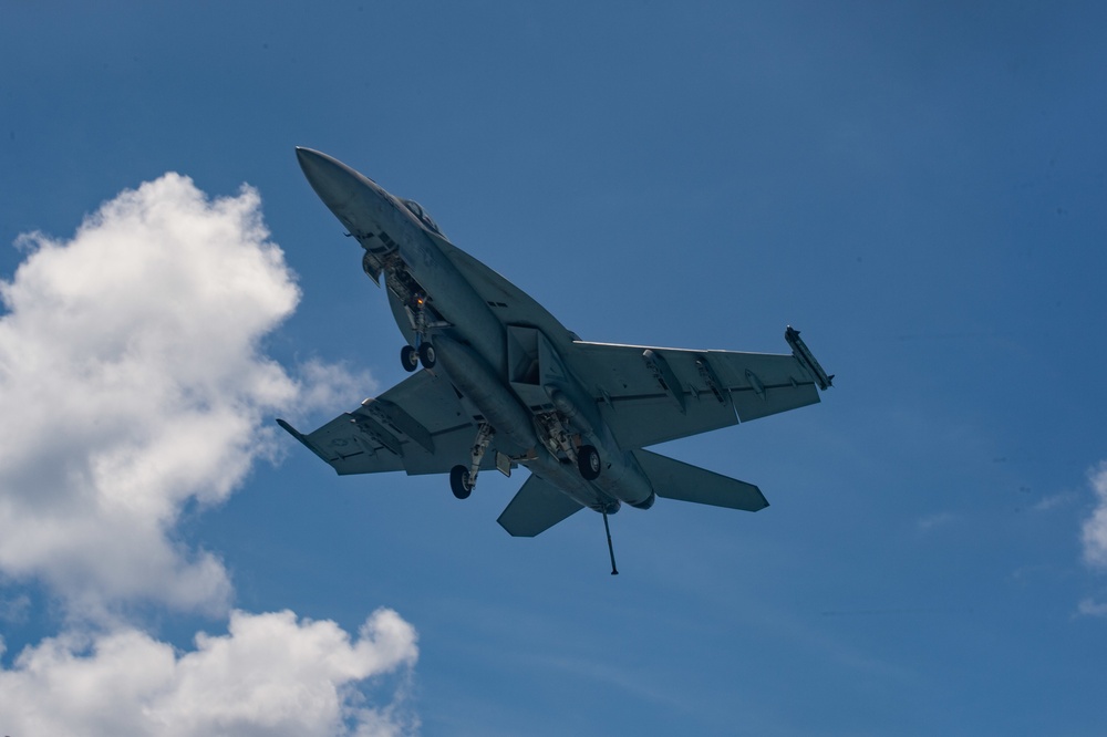 An F/A-18E Super Hornet prepares to land