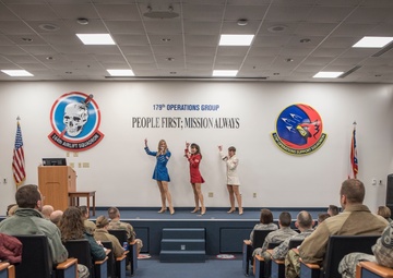 USO Show Troupe Provides Entertainment For 179th Airlift Wing