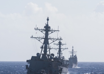 USS Curtis Wilbur conducts training exercise with U.S. Navy Warships