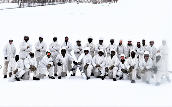 Cold-Weather Operations Course Class 19-05 class photo