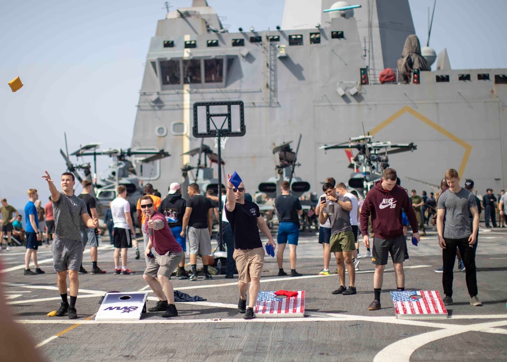 USS Arlington/22nd MEU Steel Beach USS Arlington/22nd MEU Steel Beach
