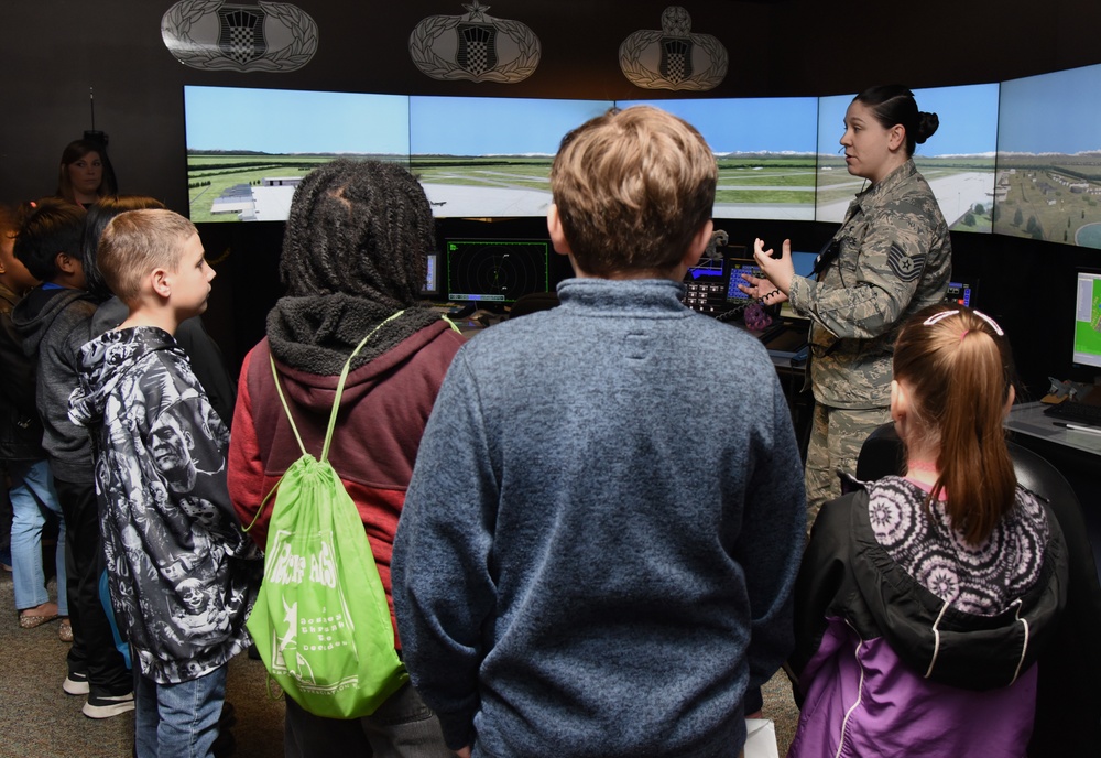 Biloxi students explore Keesler careers