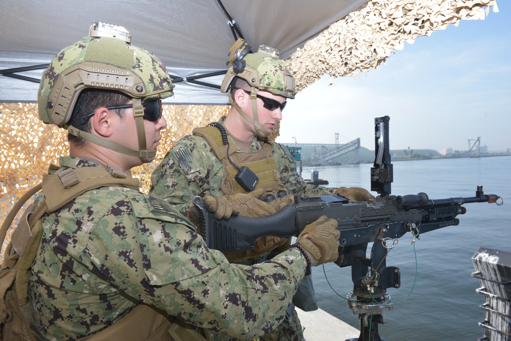 Port Security Unit conduct Field Training Exercise in the Port of Tampa Bay