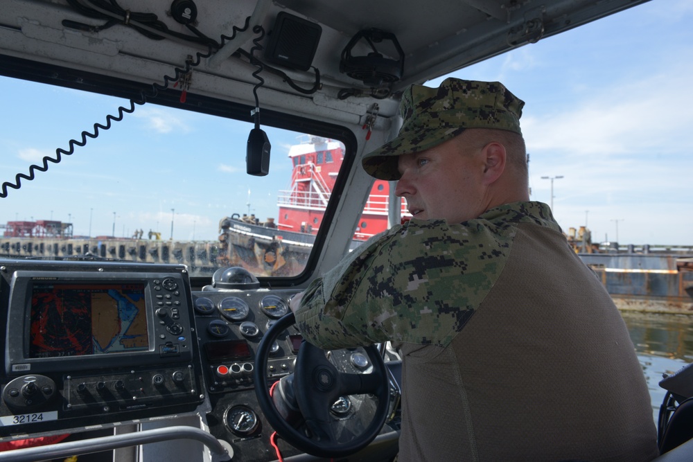 Port Security Unit conduct Field Training Exercise in the Port of Tampa Bay