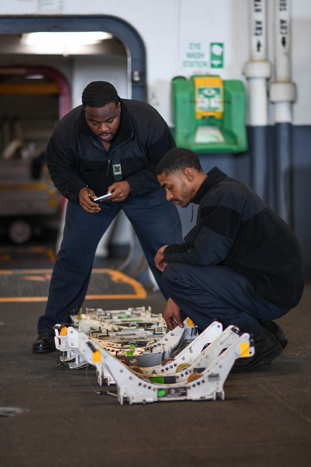 USS Theodore Roosevelt (CVN 71)