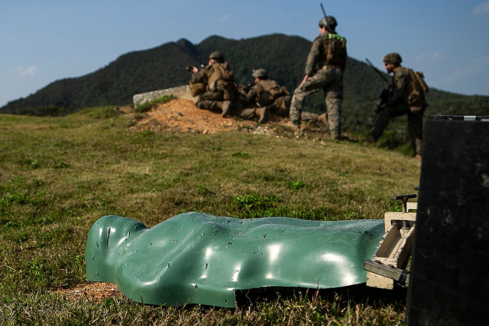 'China Marines' attack, refine platoon tactics during 31st MEU EABO exercise