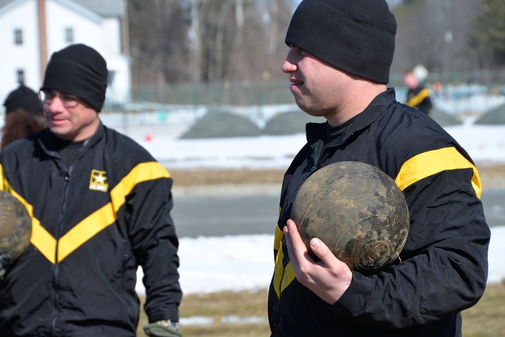 NY Army National Guard Aviators take Army Combat Fitness Test
