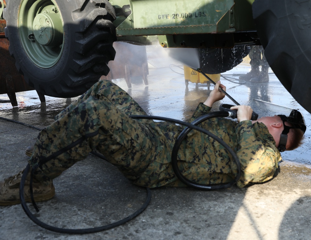 Under Pressure | Marines clean equipment for MRF-D