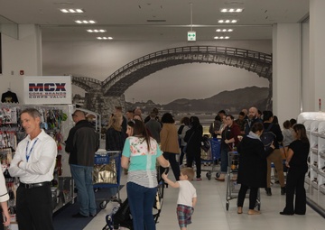 Largest MCX in the Marine Corps opens at MCAS Iwakuni