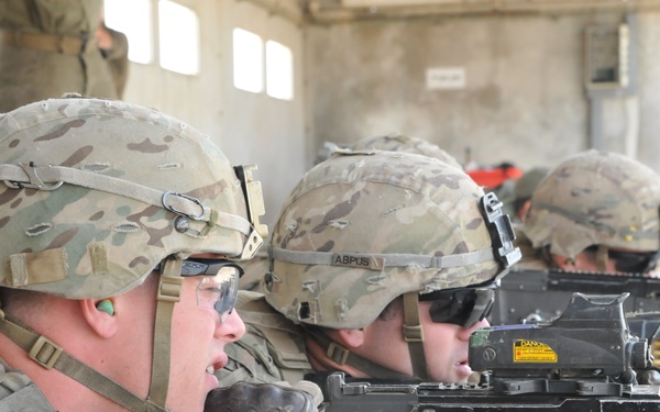 Israeli, U.S. paratroopers train together