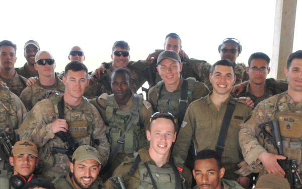 Israeli, U.S. paratroopers train together