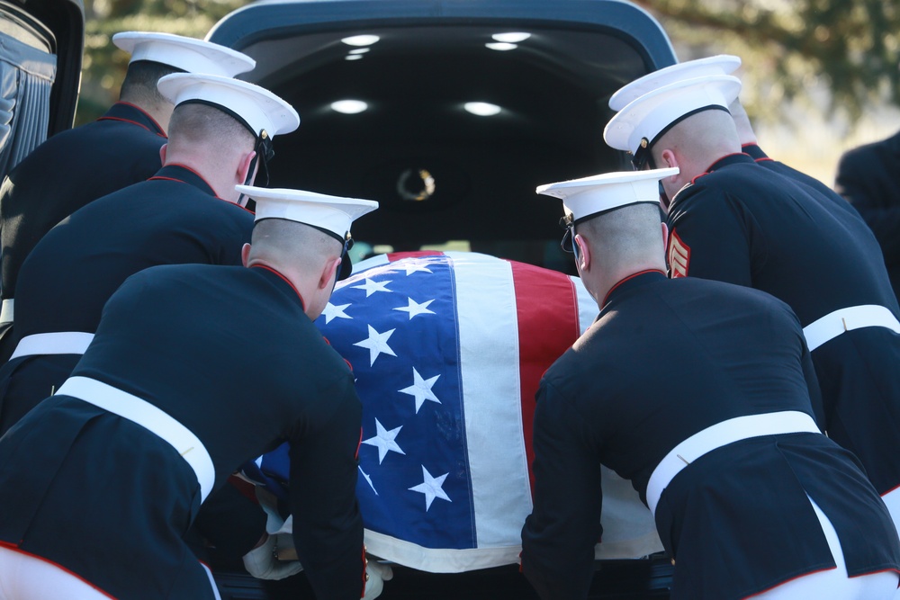 Full Honors Funeral for Lt. Gen. Leo Dulacki at Arlington National Cemetery