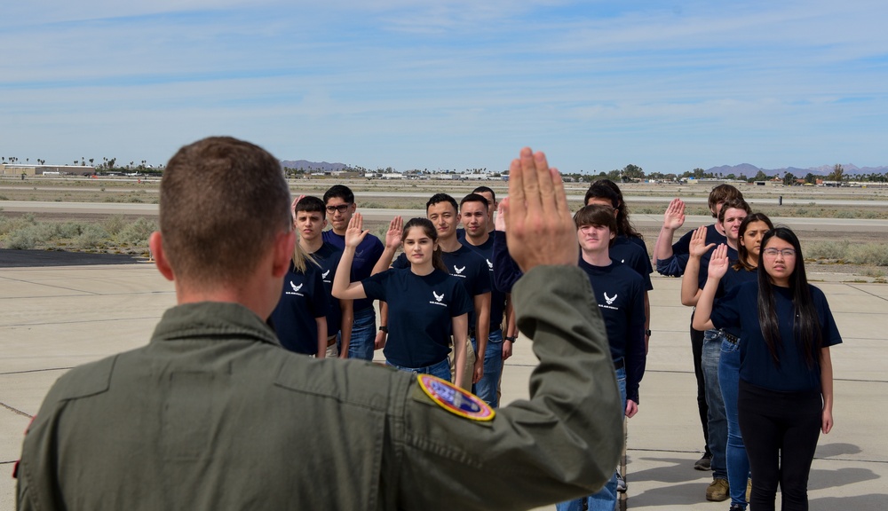 A-10 Demo Team performs at Yuma Air Show