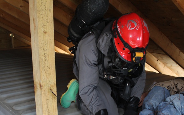 Soldiers Conduct Training for DCRF Mission