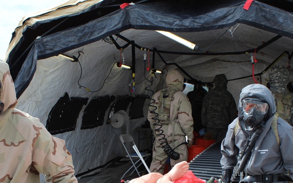 Soldiers Conduct Training for DCRF Mission
