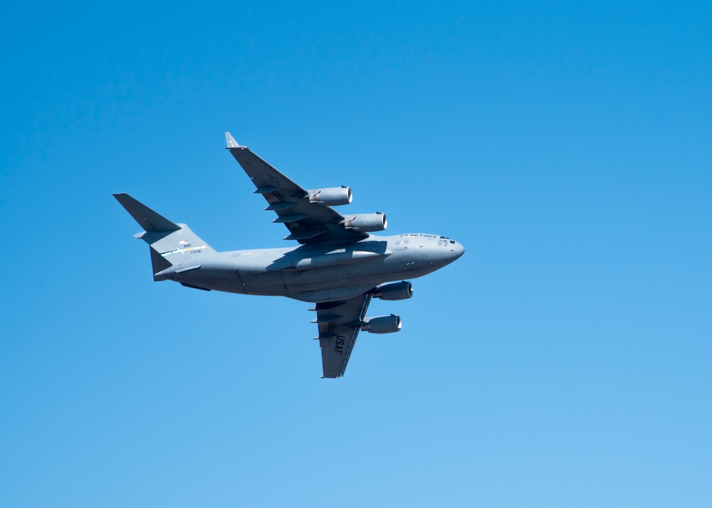 Col. Peters logs final flight at Dover AFB