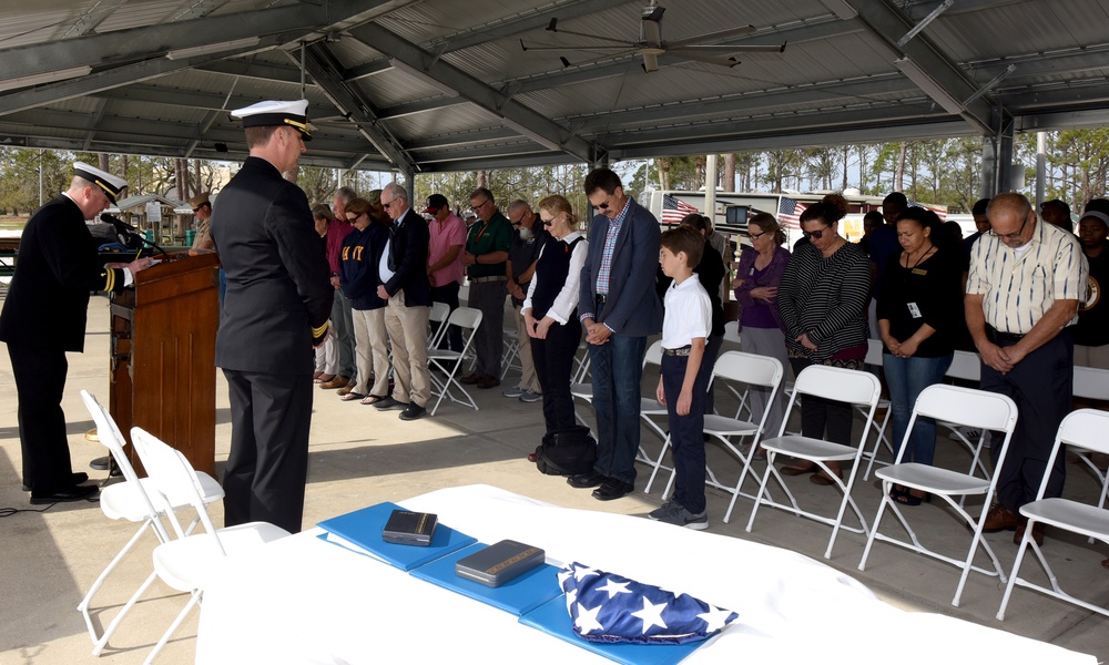Purple Heart Presentation to Family of World War II Navy Veteran