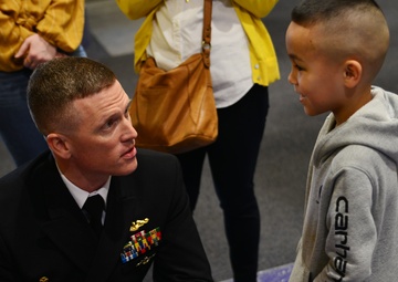 USS Pittsburgh Sailors Visit Namesake City