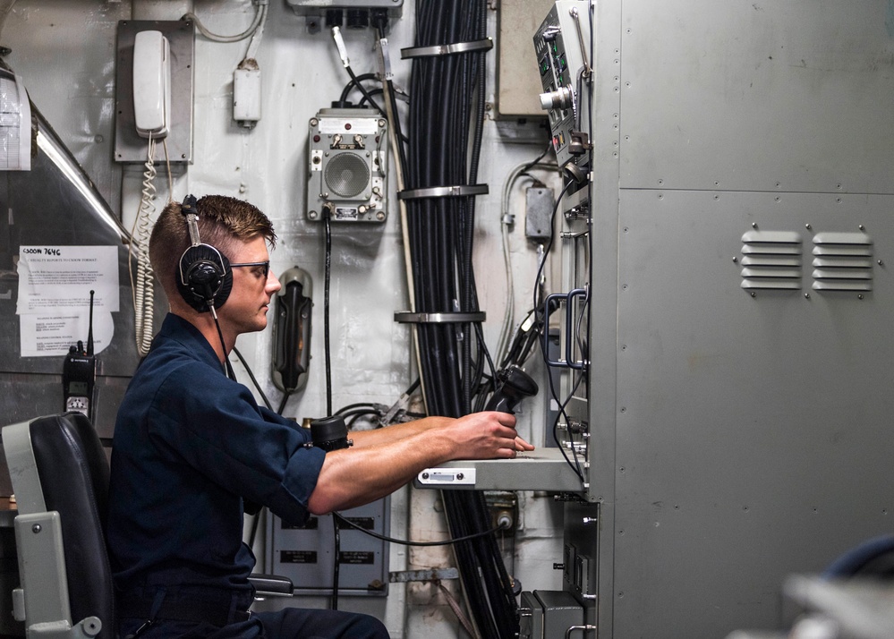 Live Fire SUW aboard USS Ashland